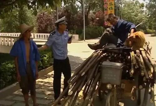 谭警官吃瓜,揭秘娱乐圈幕后真相